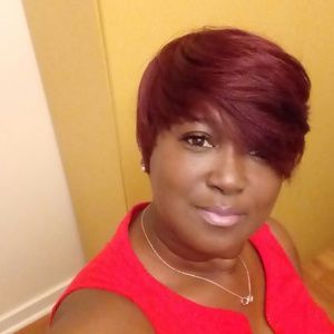 Meet your Posher, Rhonda